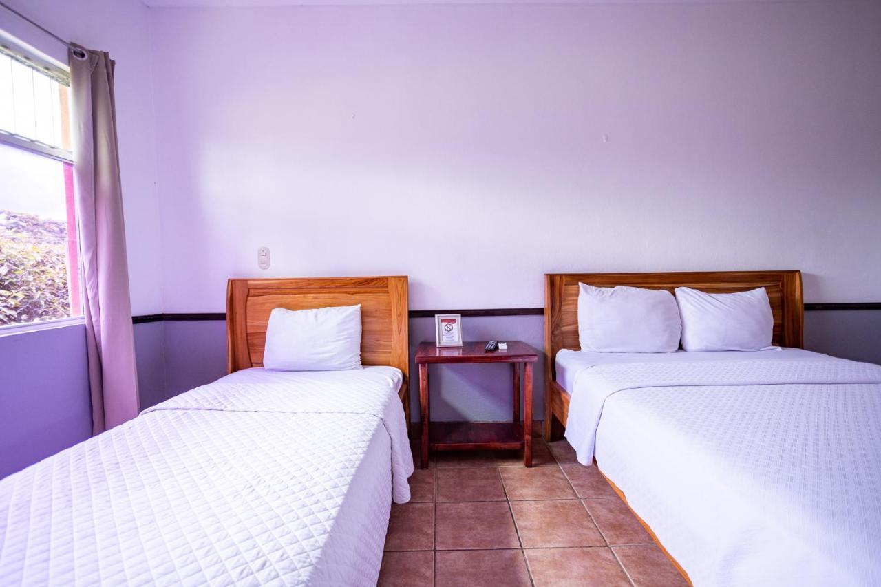 Hotel El Rancho Quepos Bagian luar foto